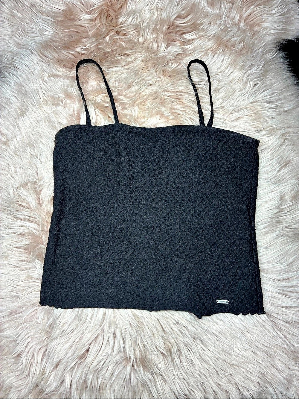 Hollister Black Textured crop top 🖤